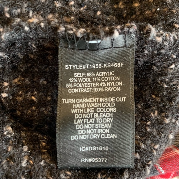 Sanctuary Women's Red Plaid Mixed-Media Tunic Sweater - Picture 5 of 7